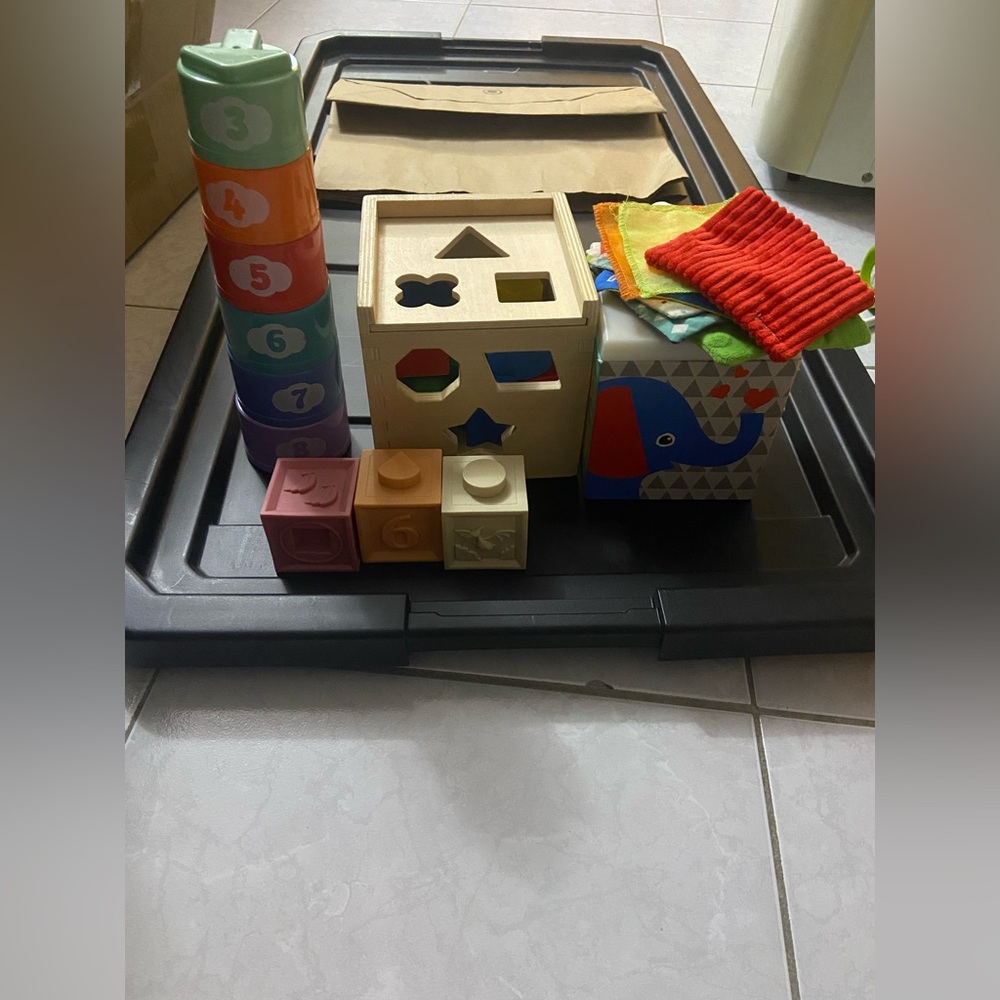 Infant toy lot. Wooden shape sorter. Kleenex box toy. Stacking cups.